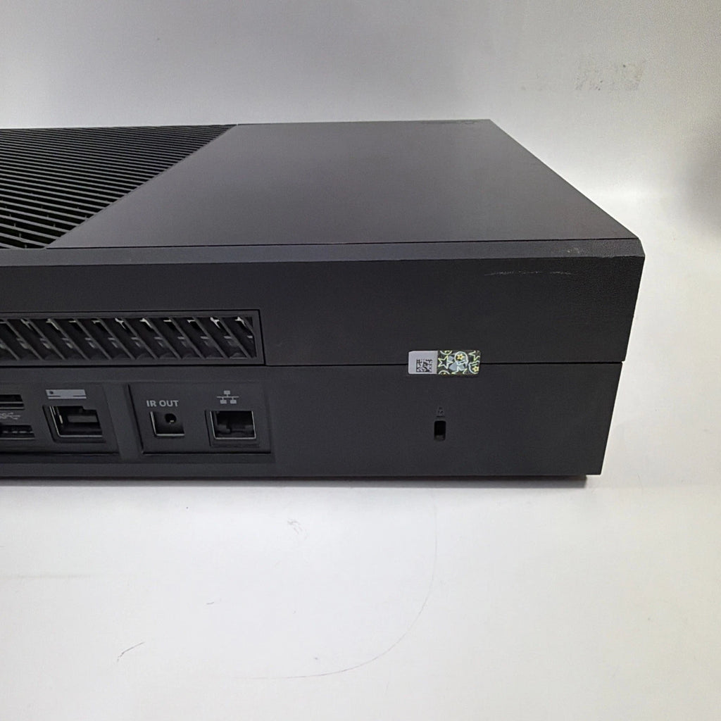 Xbox One Nera Mod. 1540 - ( Grado B )