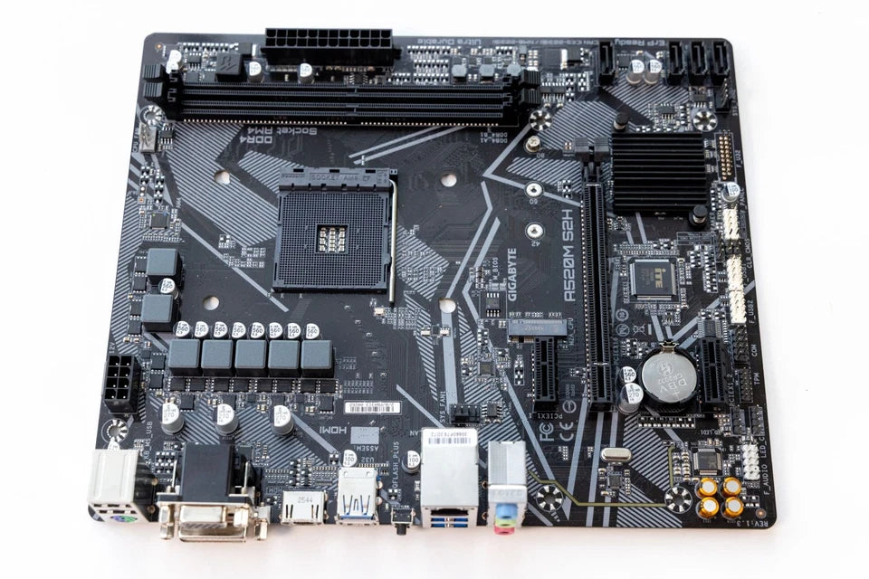 Gigabyte A520M S2H